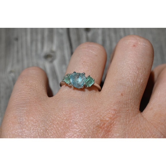 Aquamarine and Emerald engagement ring set size 3 4 5 6 7 8 9 10 11 12 13 - Picture 5 of 6